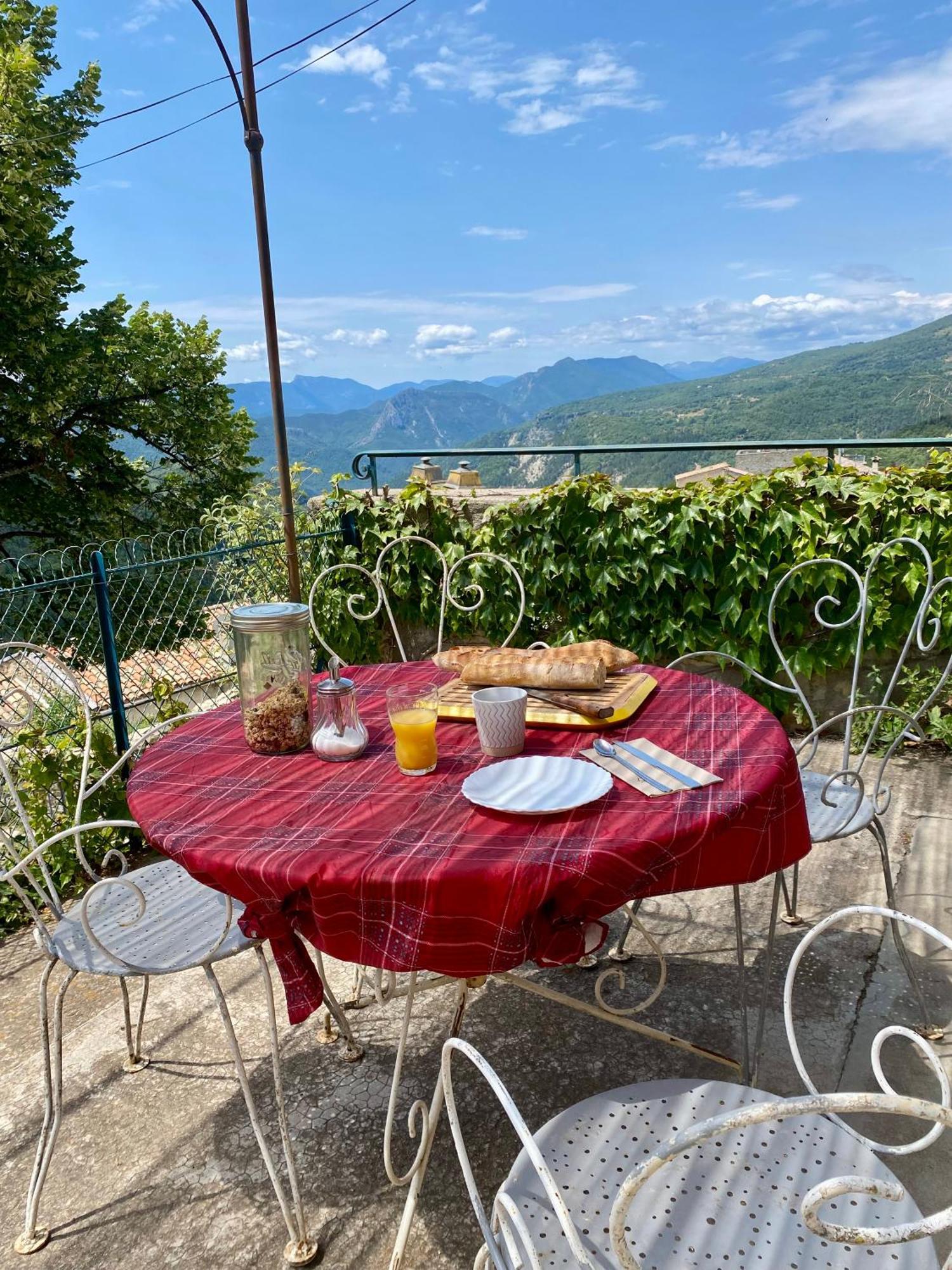 Auberge De Thiery Luaran gambar